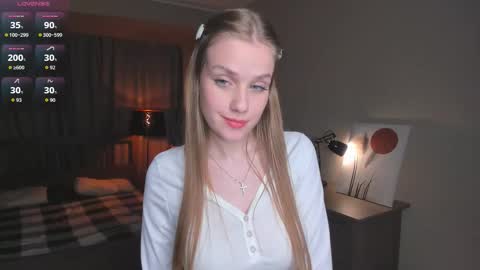 Beatrice online show from October 3, 8:03 pm