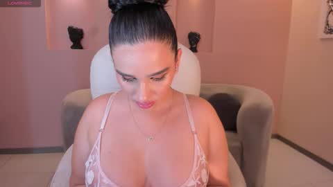 Nova online show from December 17, 9:41 pm