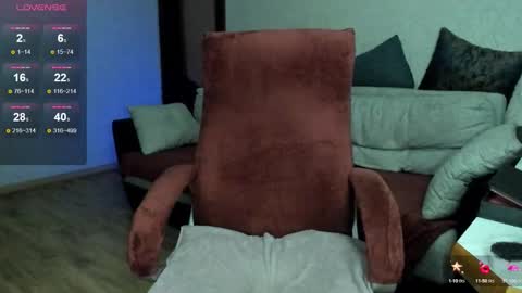 Nowelly online show from September 29, 5:51 pm