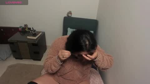 nuit_rose online show from November 21, 2:57 am