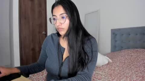 Vanessa online show from April 24, 1:19 am