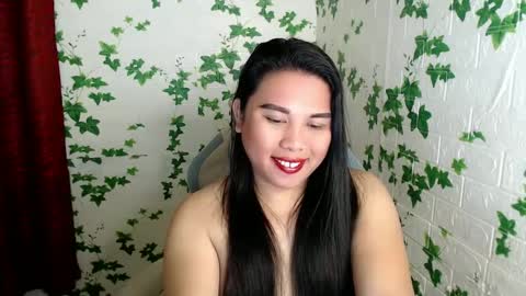 Snapshot of nylecummer chatting on December 26, 7:49 pm nylecummer online show from December 26, 7:49 pm