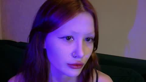 nyra_thira online show from March 3, 3:07 pm