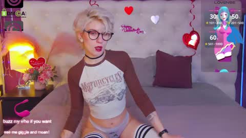 Moonlight online show from February 12, 5:15 am