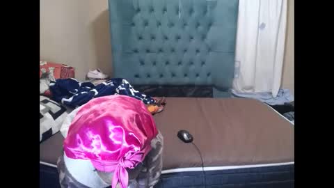 obsessedmimi online show from May 31, 7:26 pm