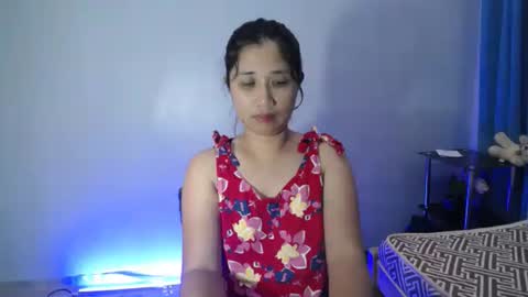 obsidian_r0se19 online show from October 19, 9:39 pm