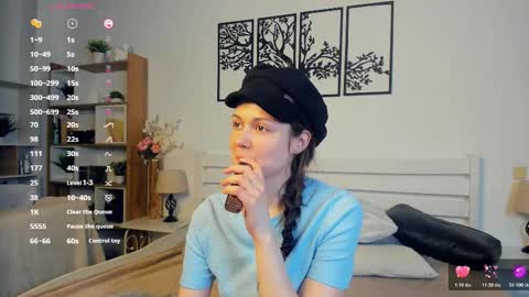 Elis online show from March 13, 8:54 pm