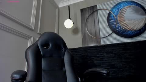 Snapshot of octavia_rouse chatting on January 31, 4:06 pm independent model online show from January 31, 4:06 pm
