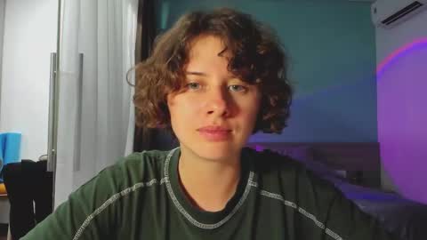 Snapshot of octopussy69x chatting on February 1, 2:45 pm Evie online show from February 1, 2:45 pm