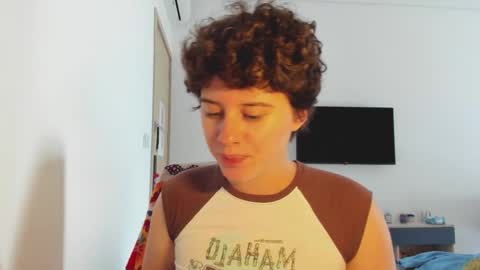 Evie online show from January 19, 4:08 am