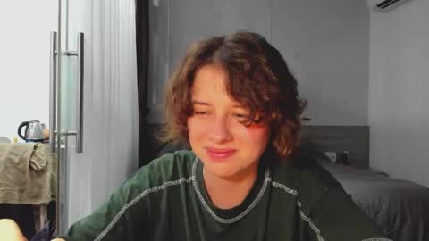 Snapshot of octopussy69x chatting on March 2, 2:47 pm Evie online show from March 2, 2:47 pm