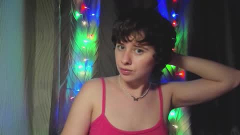 Evie online show from November 1, 4:33 pm