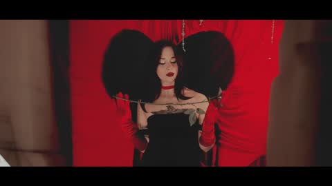 Snapshot of oh_lilith chatting on February 13, 10:00 pm your dear Lilith Chapman online show from February 13, 10:00 pm