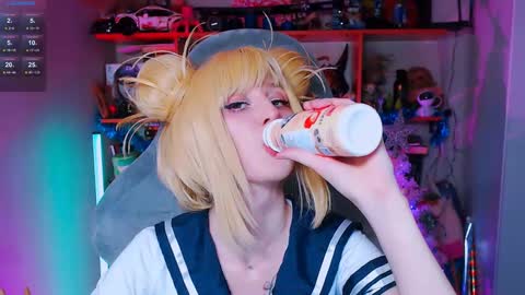 Clementine  Clem  online show from January 10, 11:00 am