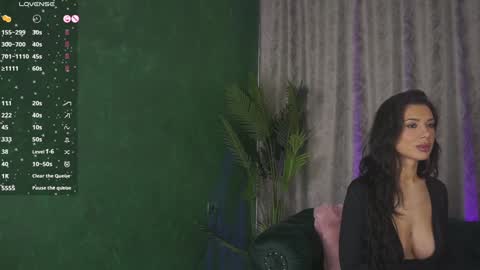 Julia online show from February 7, 4:48 am