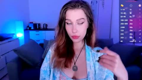 Light  online show from October 10, 10:36 pm