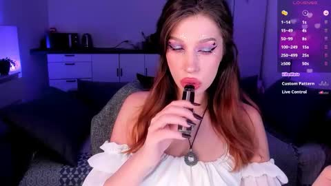 Light  online show from October 23, 8:37 pm