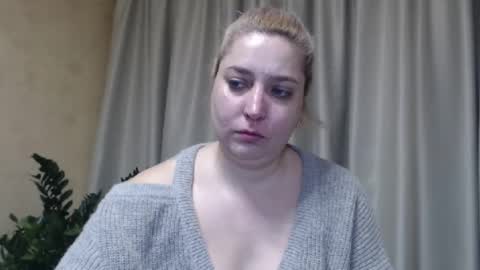 Snapshot of ohsweetiren chatting on February 28, 4:21 am Iren online show from February 28, 4:21 am