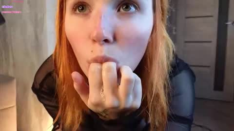 Yumi online show from September 28, 8:47 pm