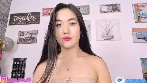 ..................................... 500 am- 1200 pm GMT-5 online show from October 22, 11:15 am