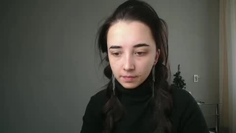 Olivia online show from February 17, 1:22 pm