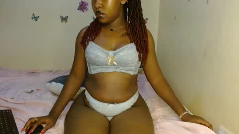 olivia online show from April 15, 5:46 pm