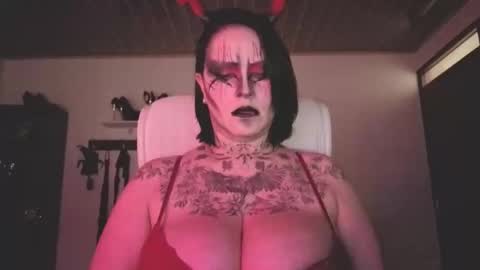   online show from November 2, 2:31 pm