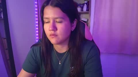 Olivia online show from June 7, 1:18 pm