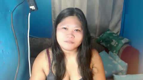 olivia_z online show from November 8, 1:38 pm