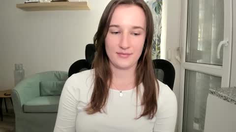 Oliwiaa2004 online show from December 26, 4:36 pm