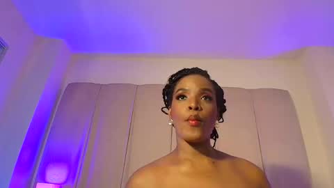 My name is olivia but can you call me Oli online show from April 10, 10:16 pm