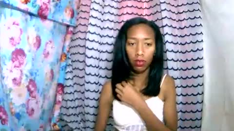 oliviah27 online show from October 17, 7:44 am