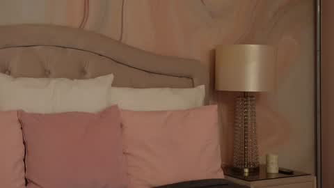 OliviaSway online show from December 5, 10:23 pm