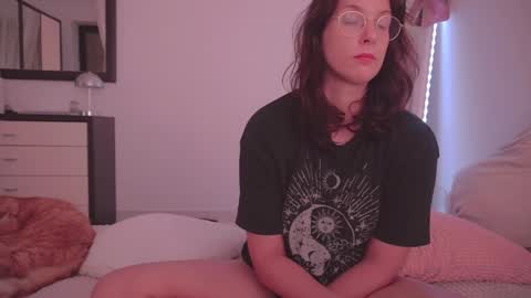 Ariel online show from February 6, 11:08 pm