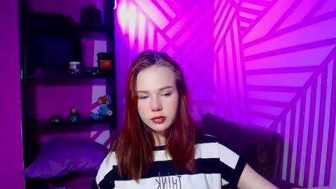 Snapshot of onessandra chatting on September 23, 3:15 am onessandra online show from September 23, 3:15 am