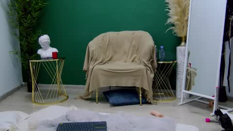 Only Ariel online show from September 18, 1:09 pm