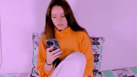 only_sarah1 online show from February 16, 1:55 pm