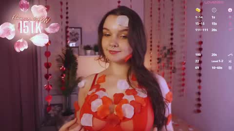 Snapshot of ooops_boobs chatting on February 15, 3:50 pm Chloe follow me online show from February 15, 3:50 pm