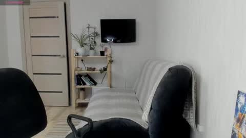 Snapshot of oops_britney chatting on September 26, 6:16 pm Britney online show from September 26, 6:16 pm