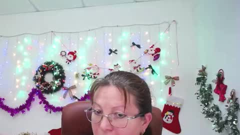 Vanessa online show from December 20, 7:23 am