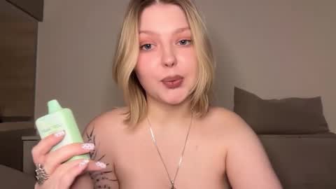 Ophelia online show from February 6, 9:07 pm