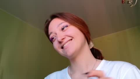 Snapshot of orange___melani chatting on October 1, 10:20 am Melani online show from October 1, 10:20 am