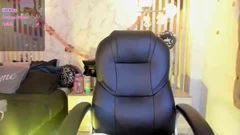 oriana_gh online show from October 24, 3:46 am