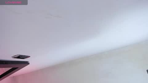 Miss Guzman  online show from December 12, 11:50 am