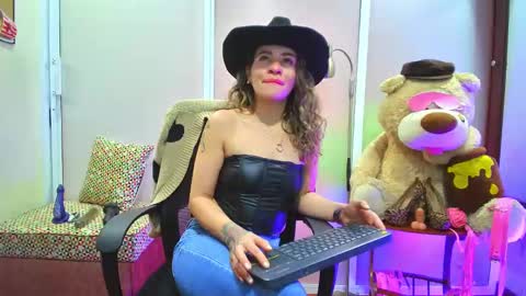 Oriana online show from March 11, 10:31 pm