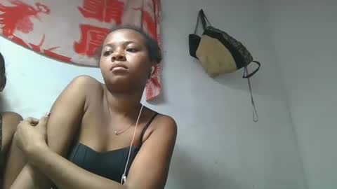 ornellahhh online show from November 8, 7:02 am