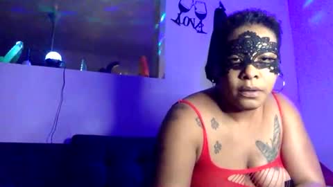 ososweet112 online show from November 23, 5:43 am