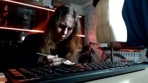 Ella online show from April 18, 11:59 pm