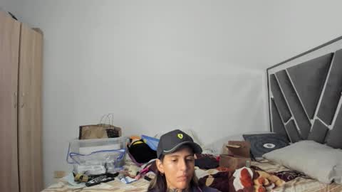 palechor online show from November 10, 12:28 am