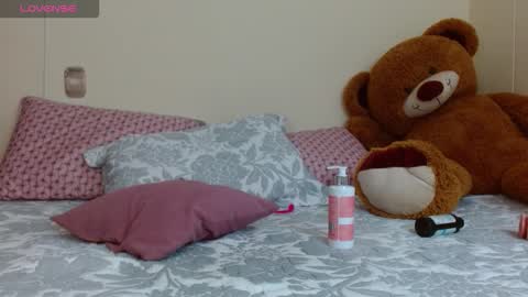 pame_skyangels online show from October 8, 3:55 am